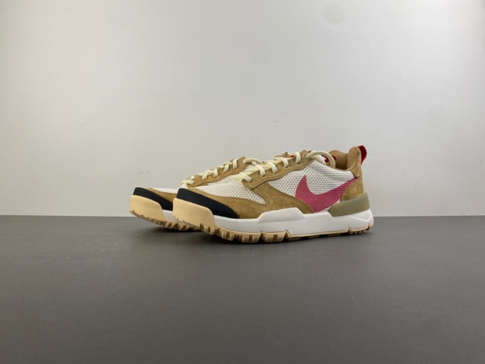 N*ike Craft Mars Yard IF2885-100