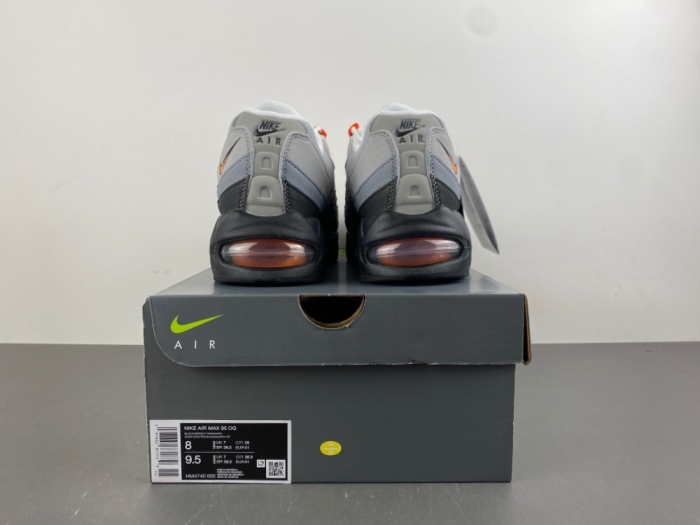 A*ir M*ax 95  OG 'Bright Mandarin' HM4740-005