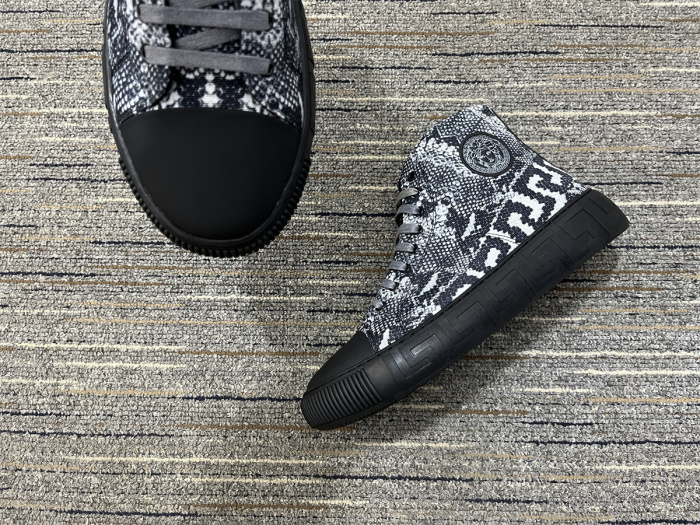 Men V*ersace Top Sneakers