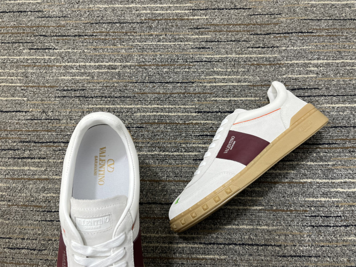 Men Women 𝑉*𝐴𝐿𝐸𝑁𝑇𝐼𝑁𝑂 Top Sneakers