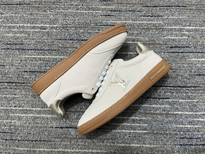 Women L*ouis V*uitton Top Quality sneakers