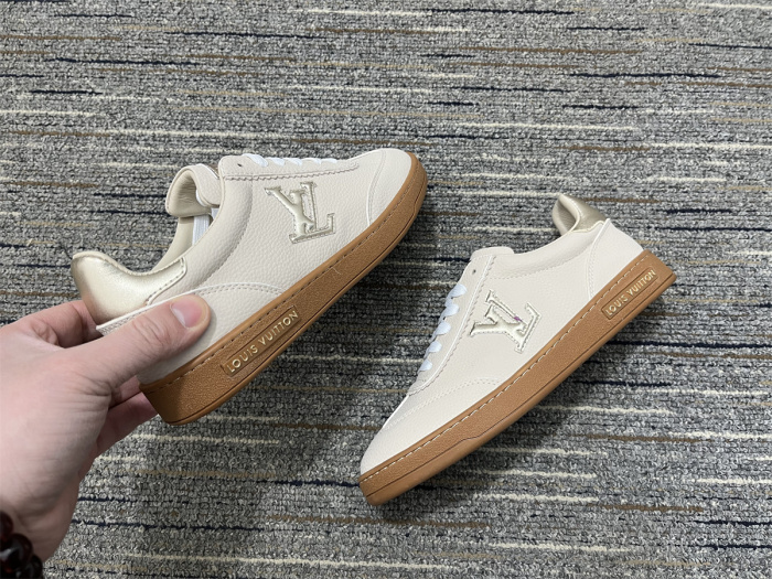 Women L*ouis V*uitton Top Quality sneakers