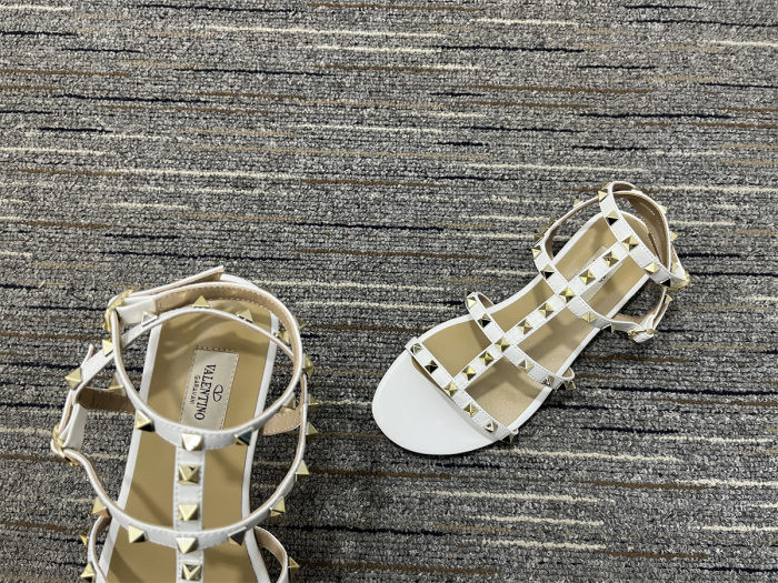 Women V*alentino Top Quality Sandals