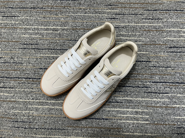 Women L*ouis V*uitton Top Quality sneakers