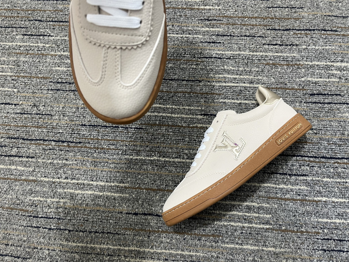 Women L*ouis V*uitton Top Quality sneakers