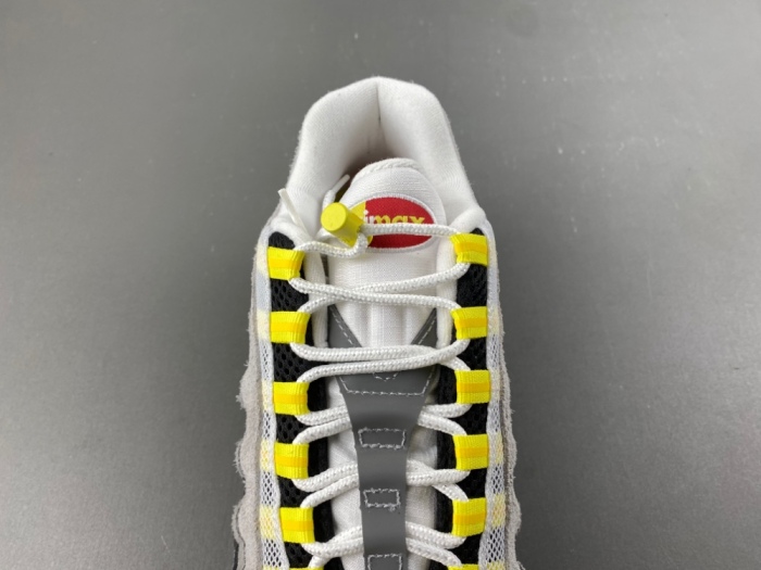 Undefeated x N*ike A*ir M*ax 95  IB4523-002