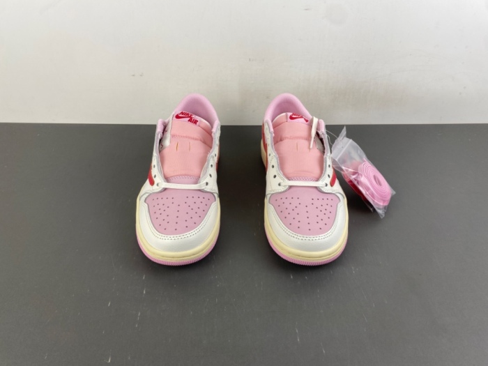 T*ravis S*cott x A*ir Jor*dan 1  Low  Shy Pink   IQ7604-101