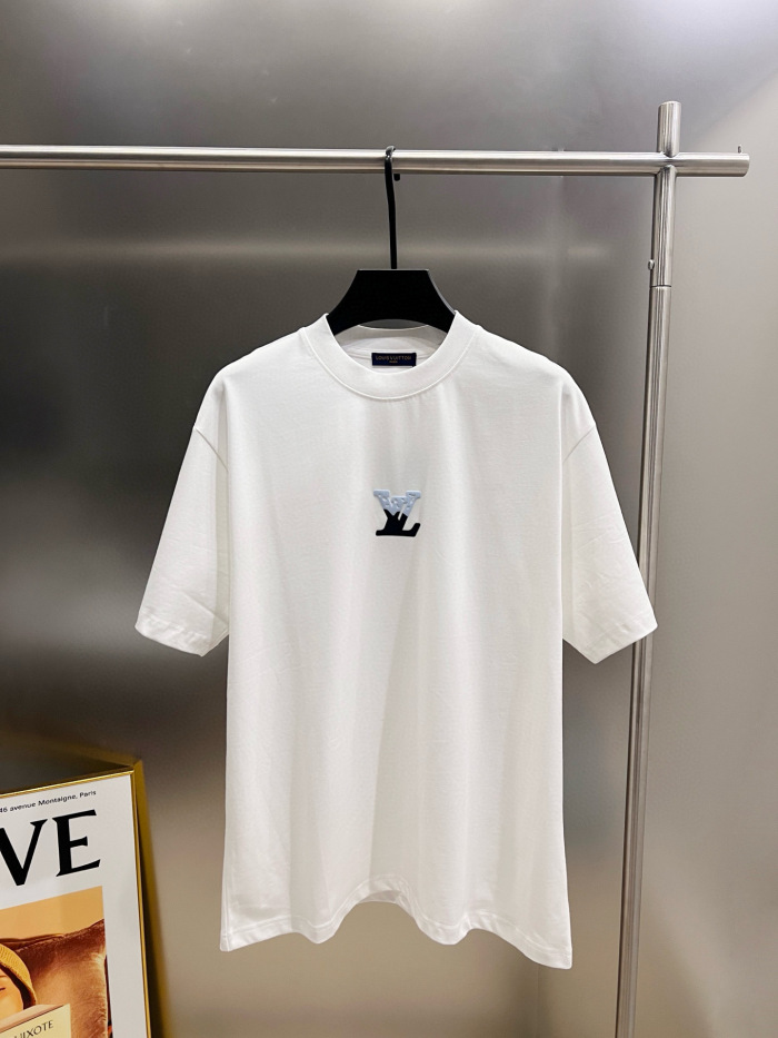L*ouis V*uitton Top Quality
