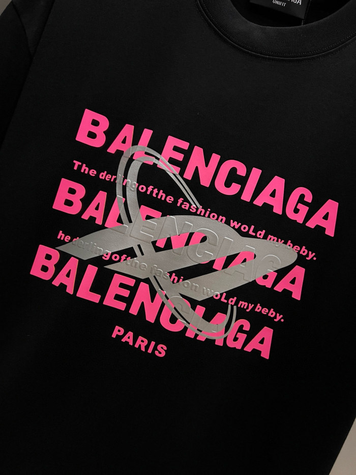 B*alenciaga Top Quality