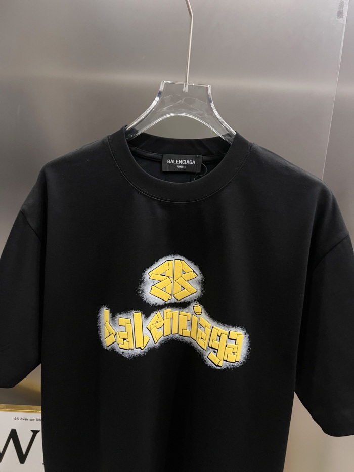 B*alenciaga Top Quality