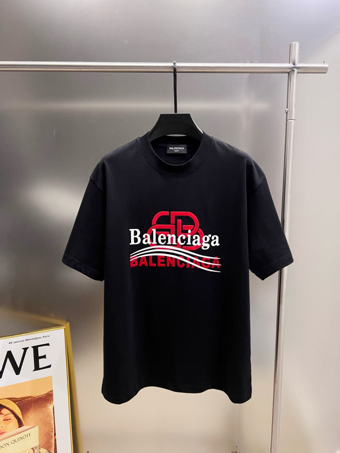 B*alenciaga Top Quality