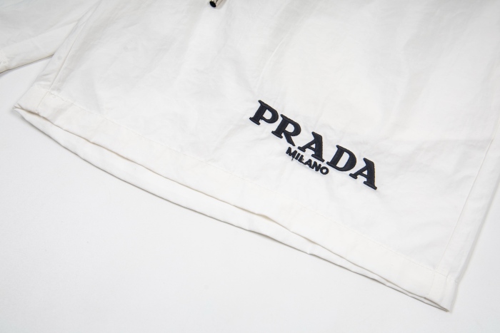 P*rada Top Quality