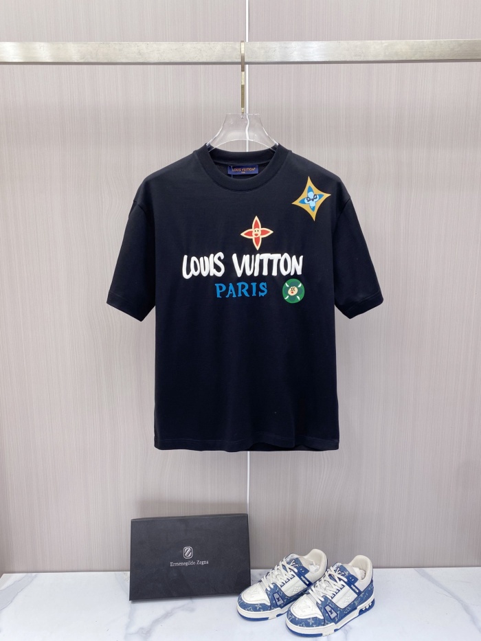 L*ouis V*uitton  Top Quality