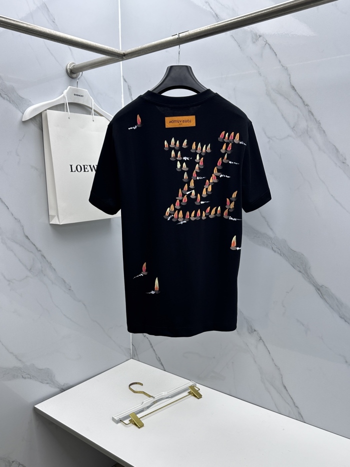 L*ouis V*uitton  Top Quality
