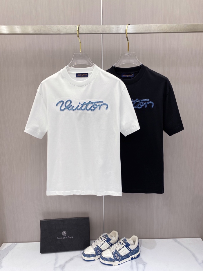 L*ouis V*uitton  Top Quality