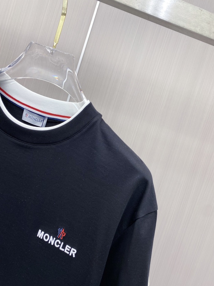 M*oncler  Top Quality