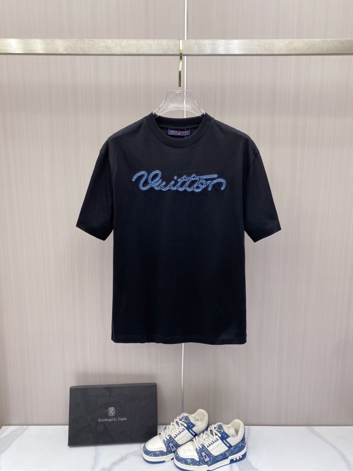L*ouis V*uitton  Top Quality