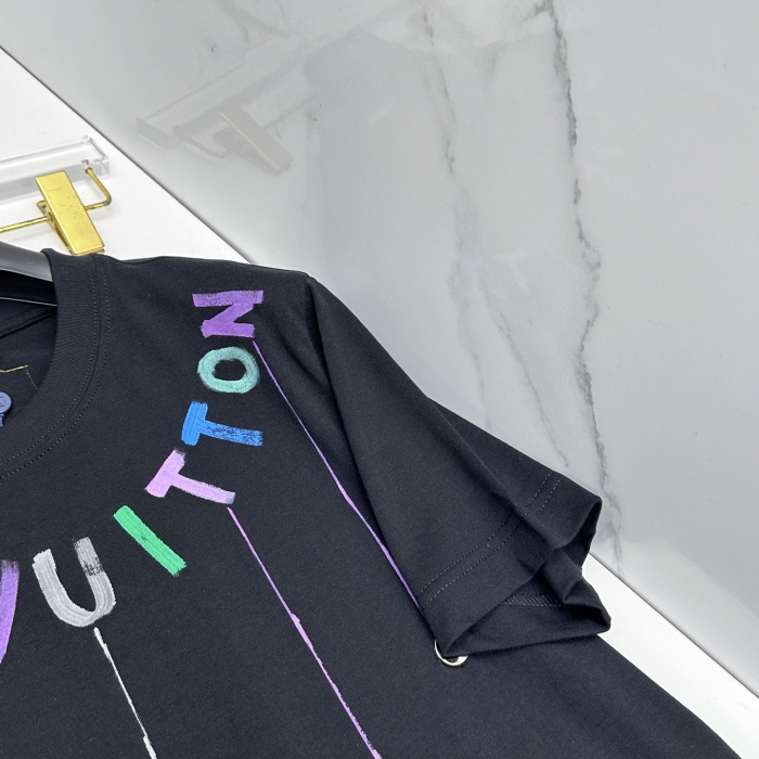 L*ouis V*uitton  Top Quality