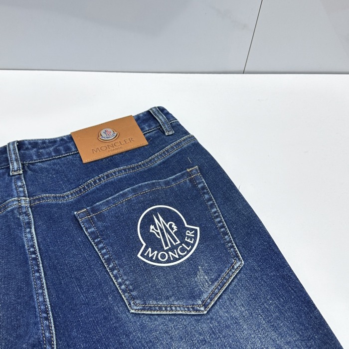 M*oncler  Top Quality