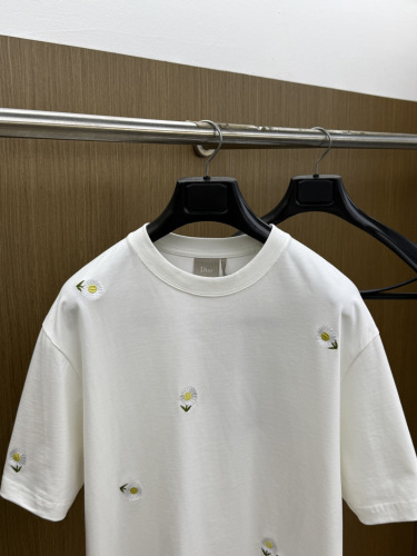 D*ior   Top Quality