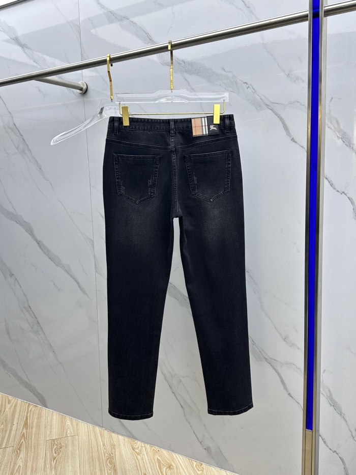 B*urberry Top Quality