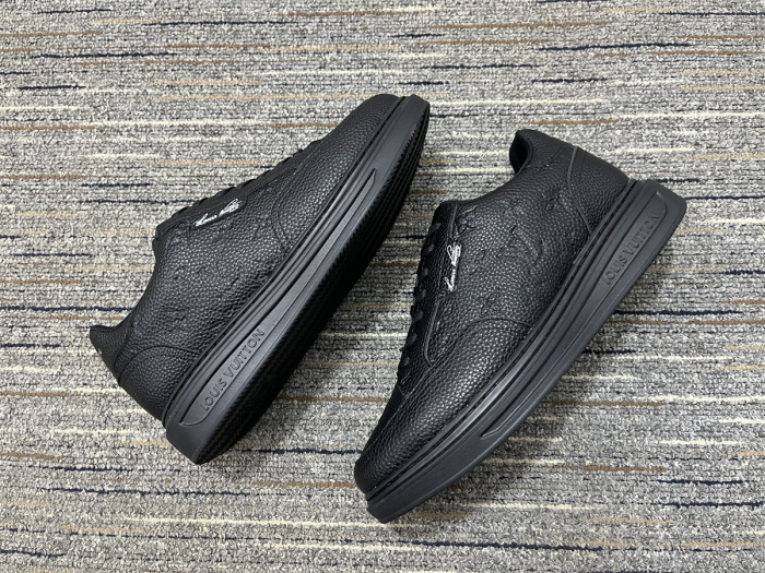 Men  L*ouis V*uitton Top Sneakers