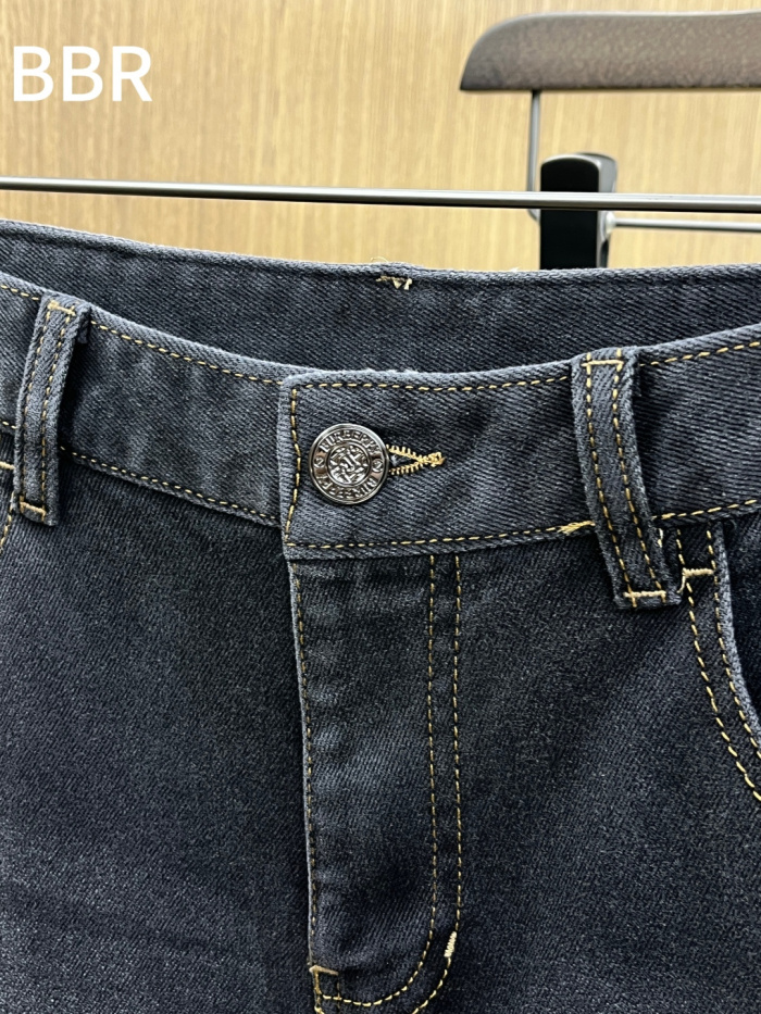 B*urberry Top Quality