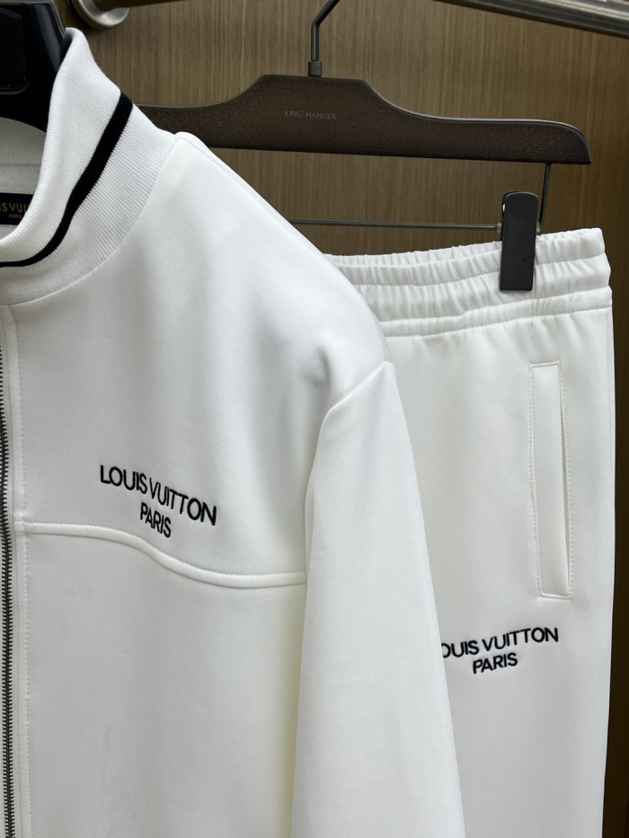 L*ouis V*uitton Top Quality