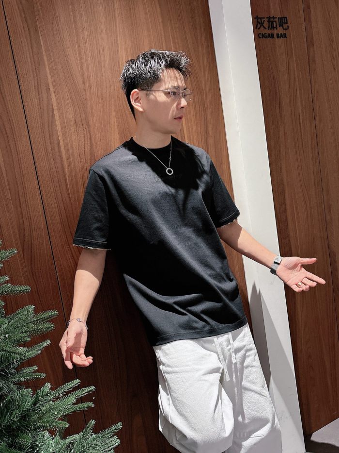 B*urberry Top Quality
