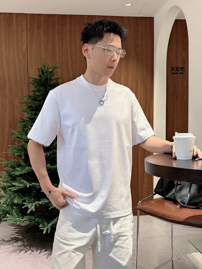 B*urberry Top Quality