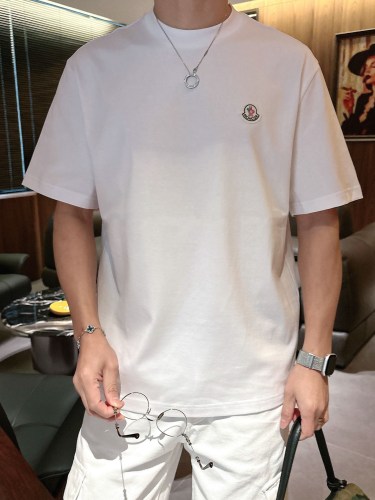 M*oncler  Top Quality