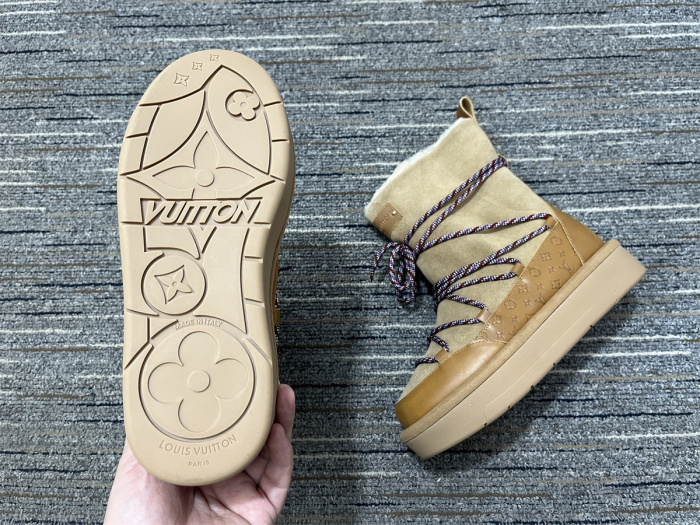 Women L*ouis V*uitton Top Quality Boot