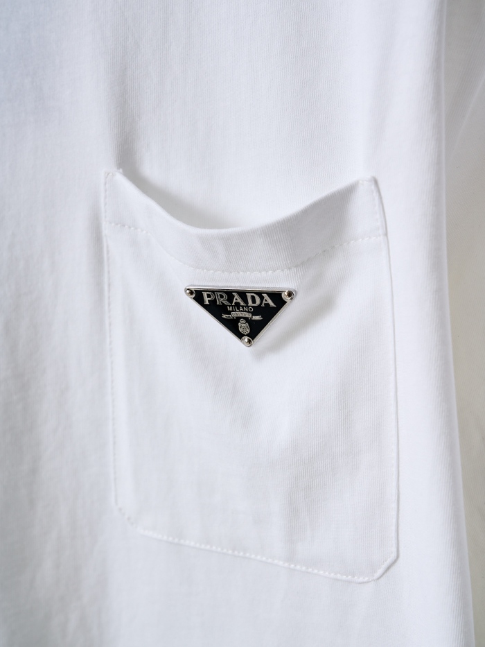 P*rada  Top Quality