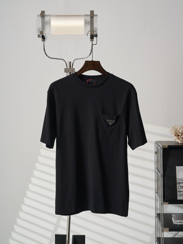 P*rada  Top Quality