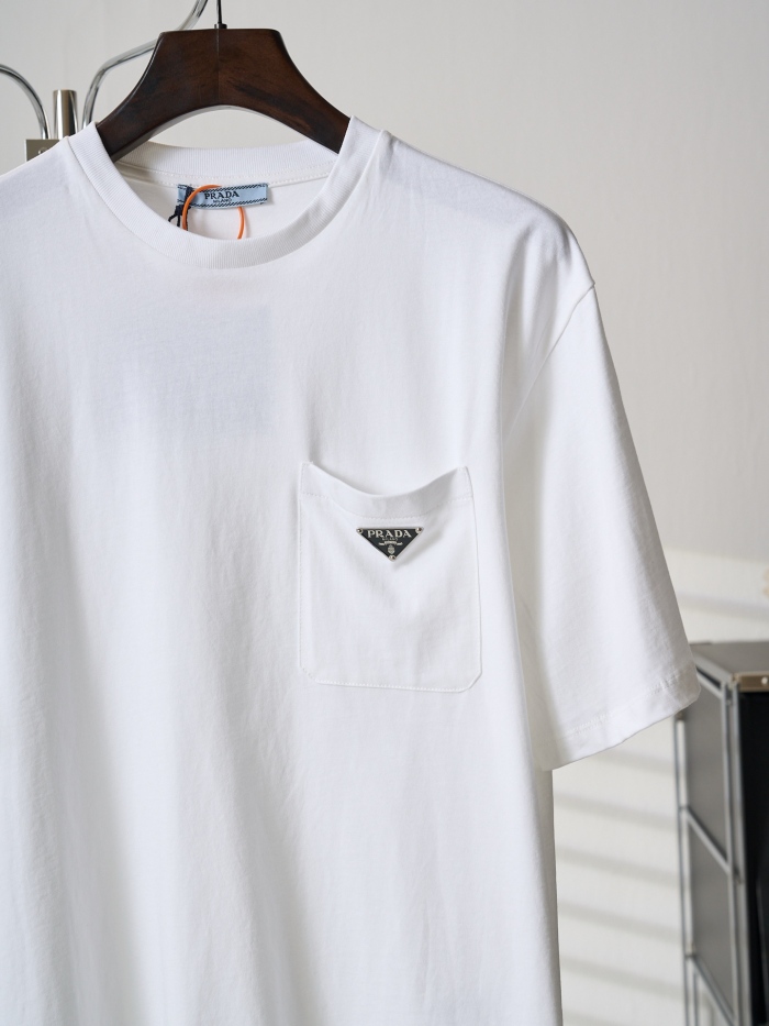 P*rada  Top Quality
