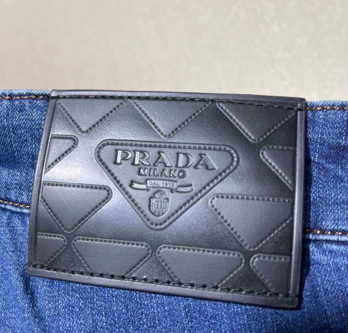 P*rada Top Quality