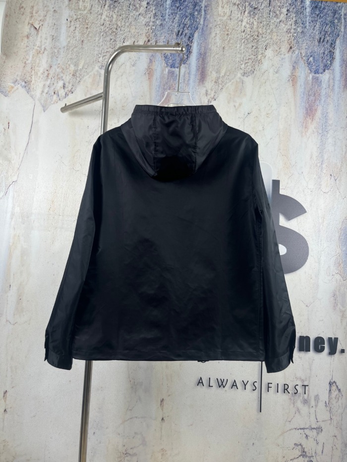 P*rada  Top Quality