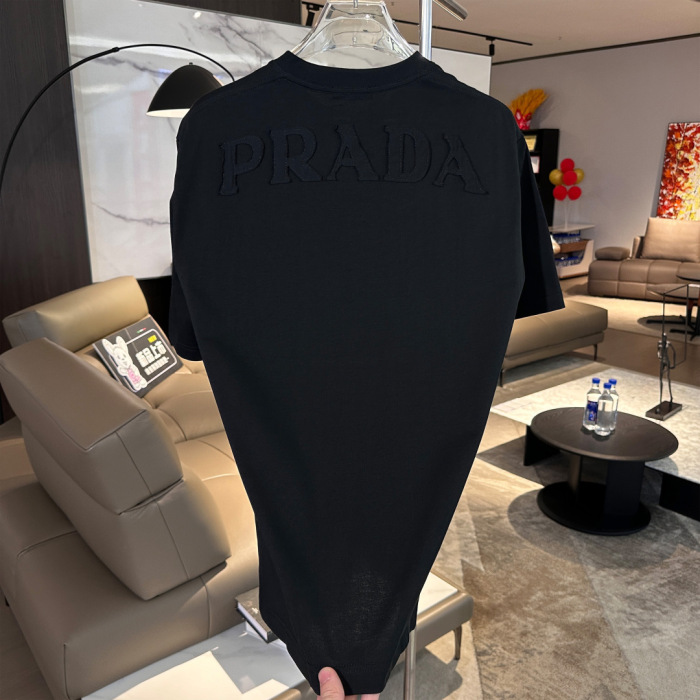 P*rada  Top Quality