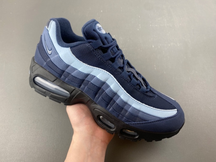 Undefeated x N*ike A*ir M*ax  95 OG IH4457 400