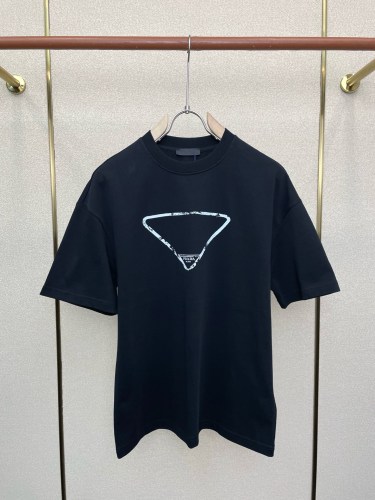 P*rada  Top Quality