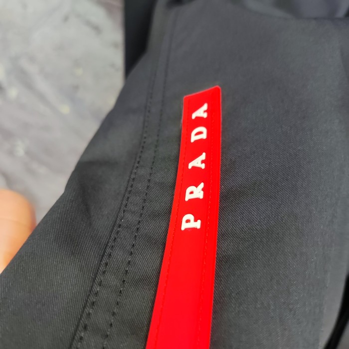 P*rada  Top Quality