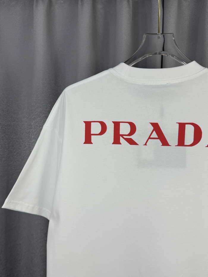 P*rada  Top Quality