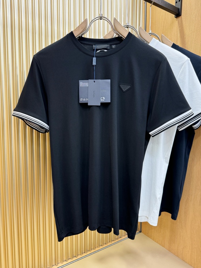 P*rada  Top Quality