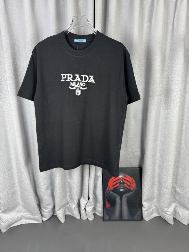 P*rada  Top Quality