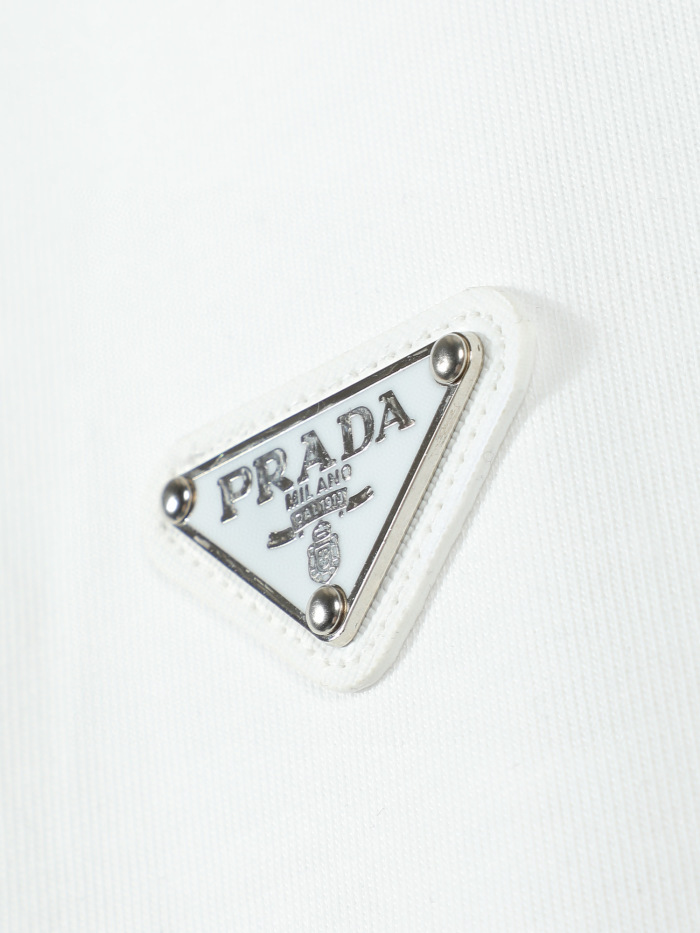 P*rada  Top Quality