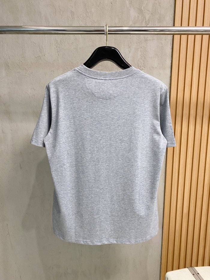 P*rada  Top Quality
