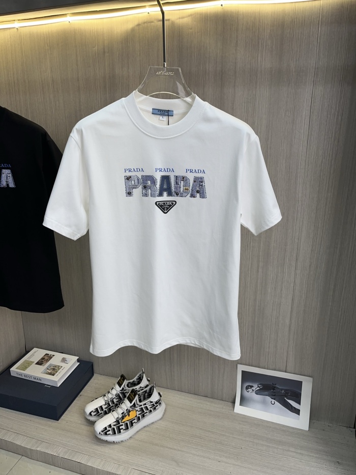 P*rada  Top Quality