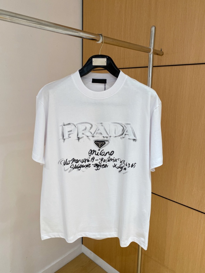 P*rada  Top Quality