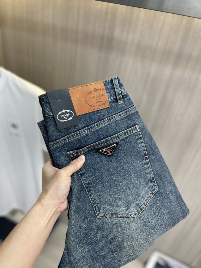 P*rada  Top Quality