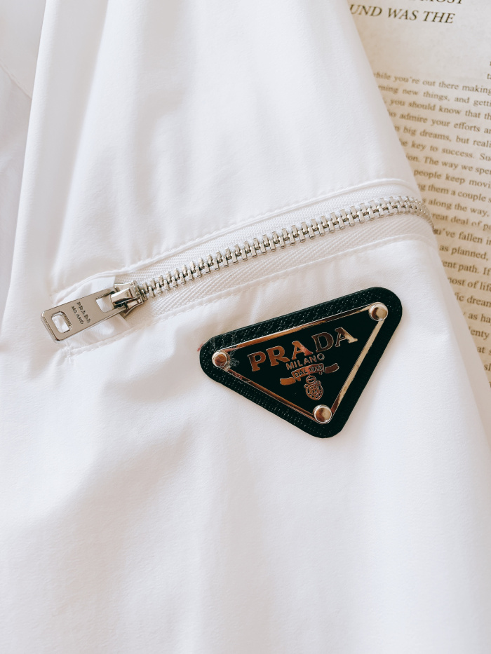 P*rada  Top Quality